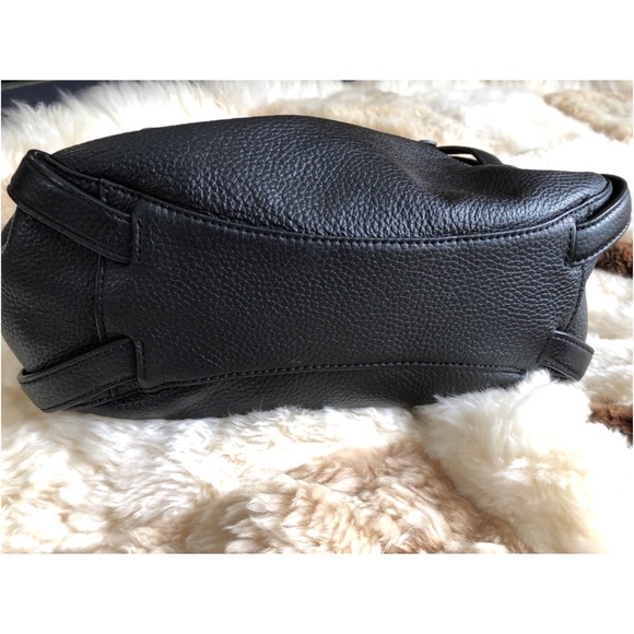 Michael Kors Bedford black leather shoulder bag - Picture 5 of 13